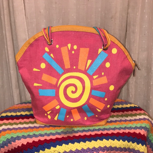 Vintage Beach Bag🌞☀️🌈 - Picture 1 of 7
